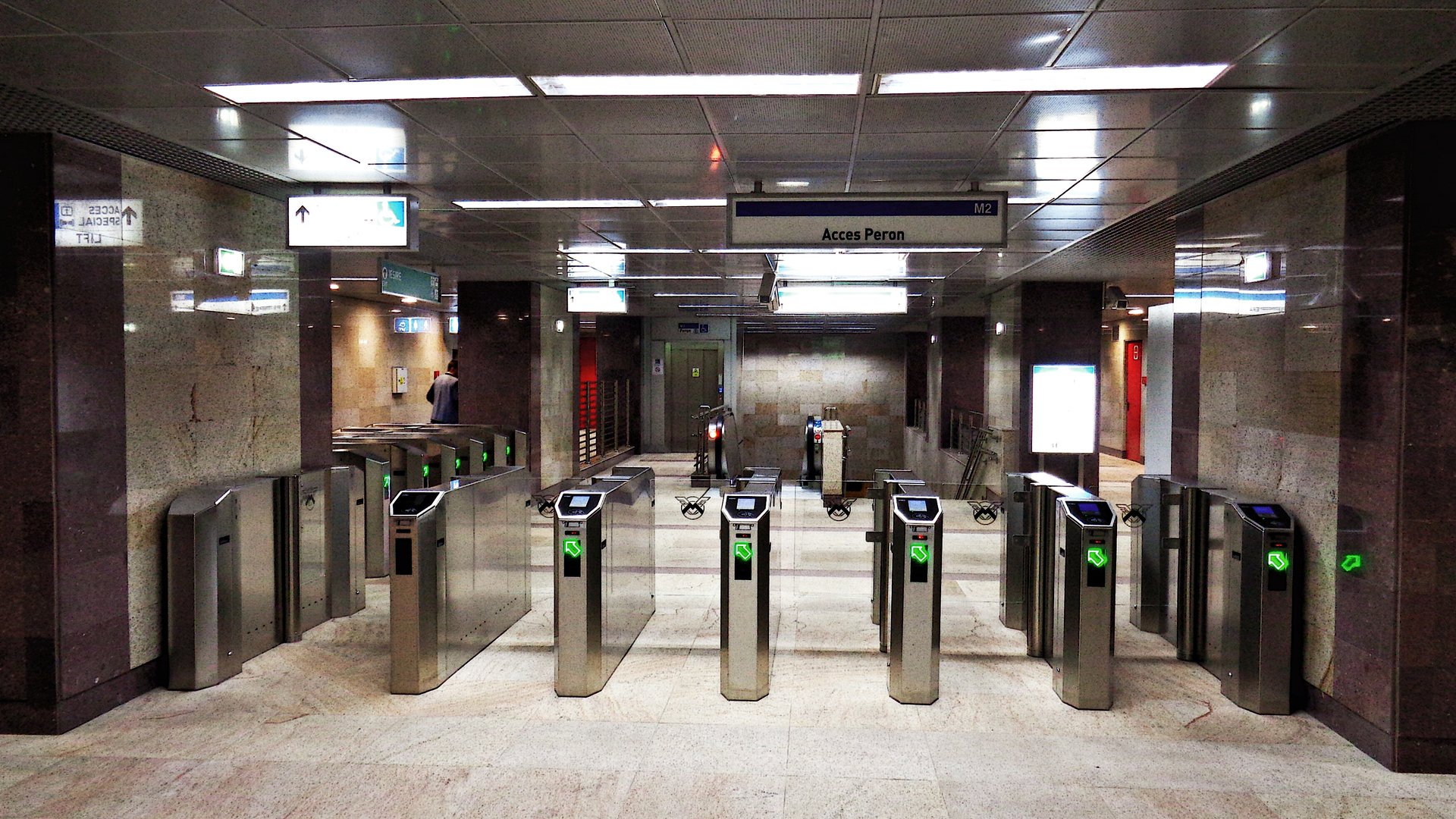 Tineretului subway station-New accesses