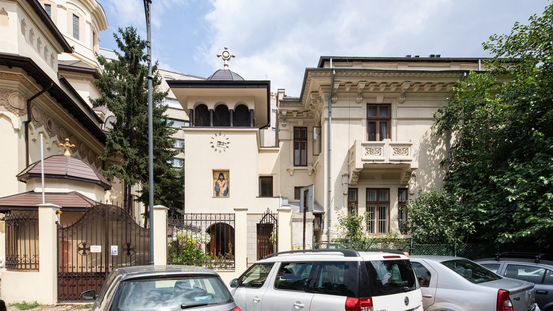 Mixed used building for the “Boteanu-Ienii” Orthodox Church – bell tower, funeral chapel, meeting room, library