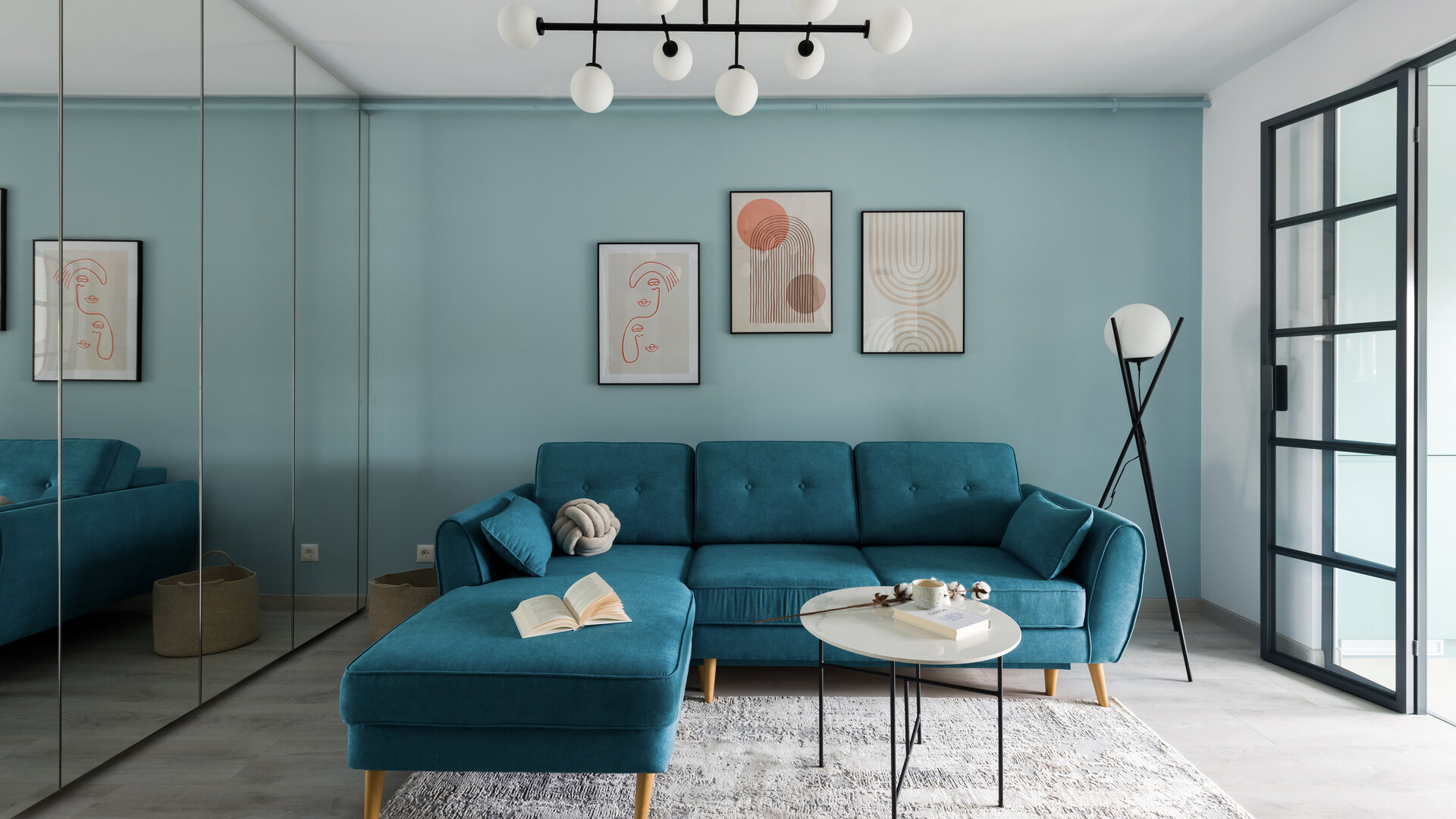 Turquoise Symphony Apartment