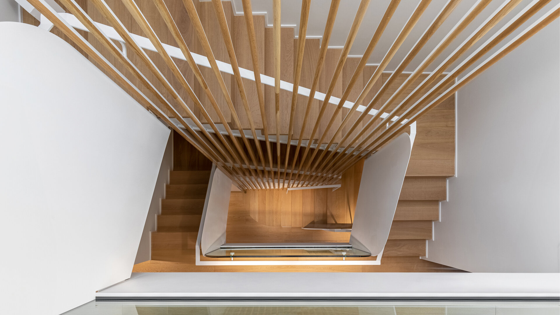 A house. A staircase. A harp.