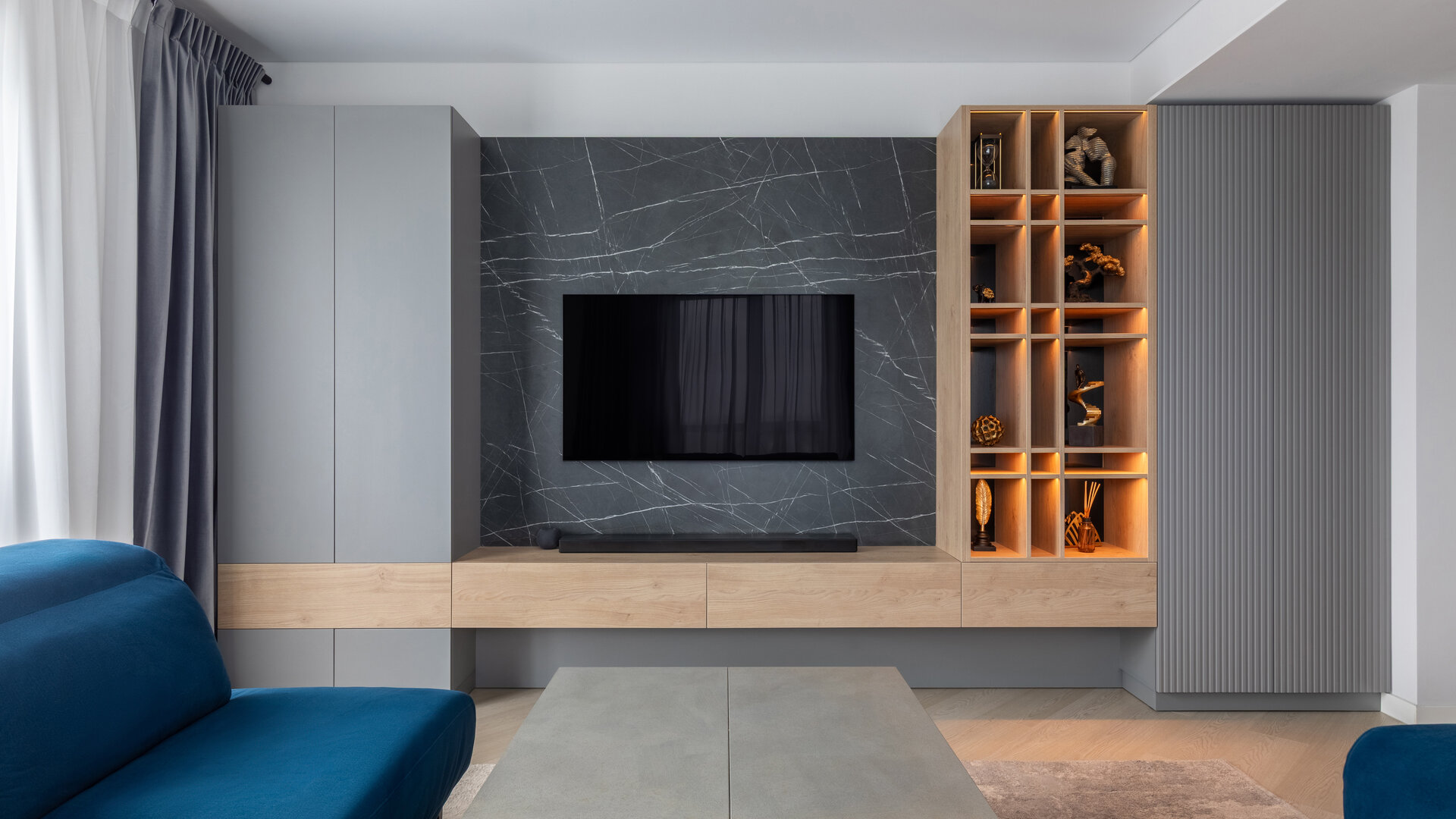 Layover - a stop between destinations