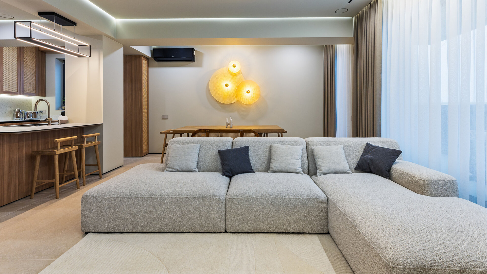 NAGI — Japandi Penthouse, Constanța
