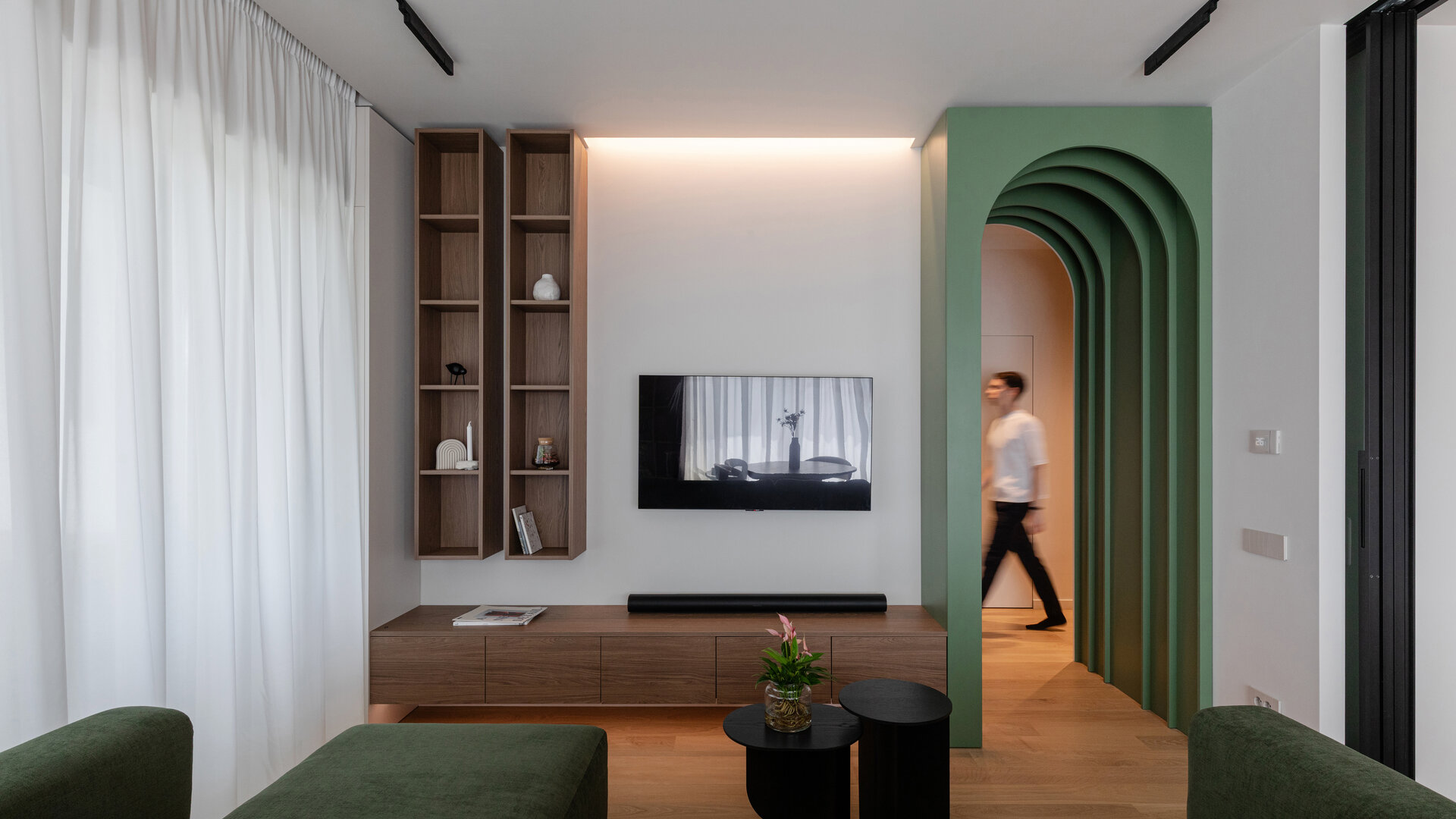 Apartamentul cu arcadă