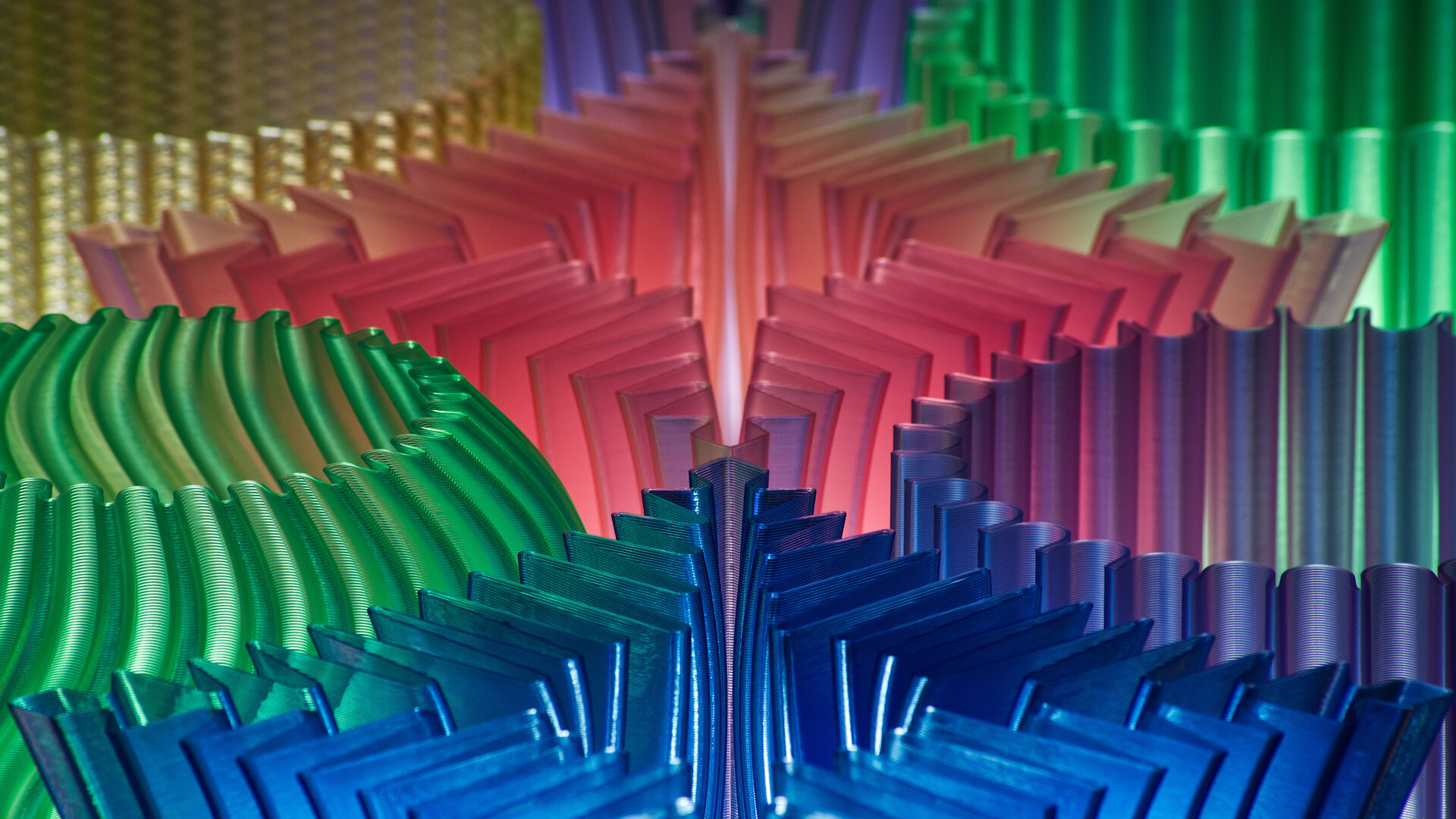 Geometrii luminoase – colecție de corpuri de iluminat