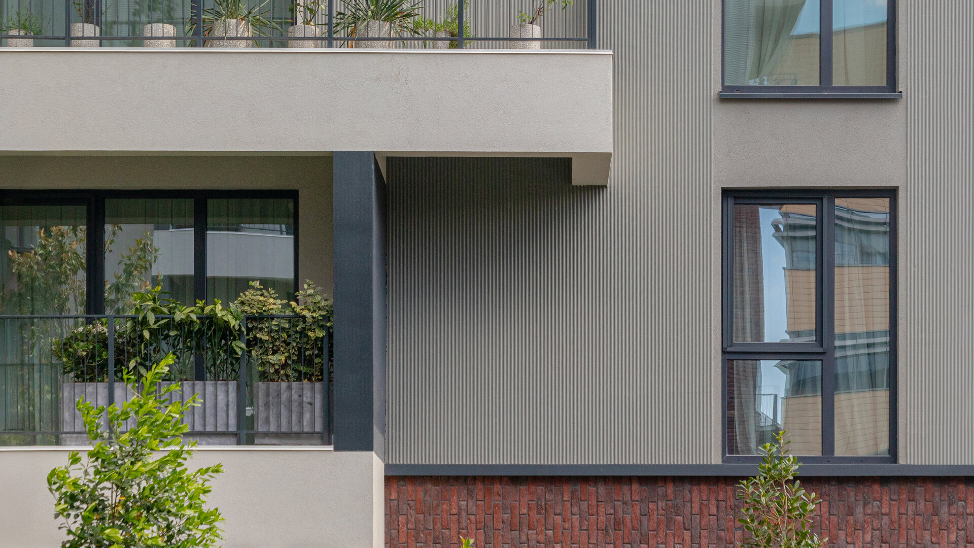 8.12 Residence