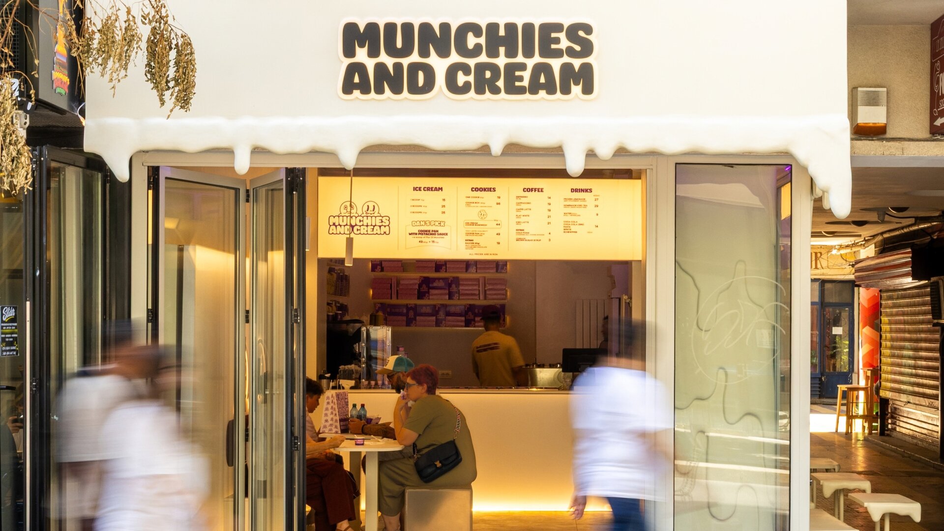 Munchies and Cream