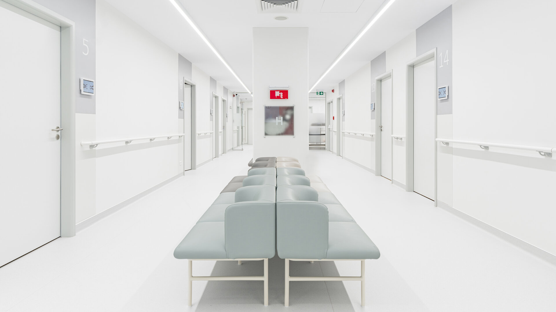 Conversie clădire de birouri în spital de dermatologie și chirurgie oncologică
